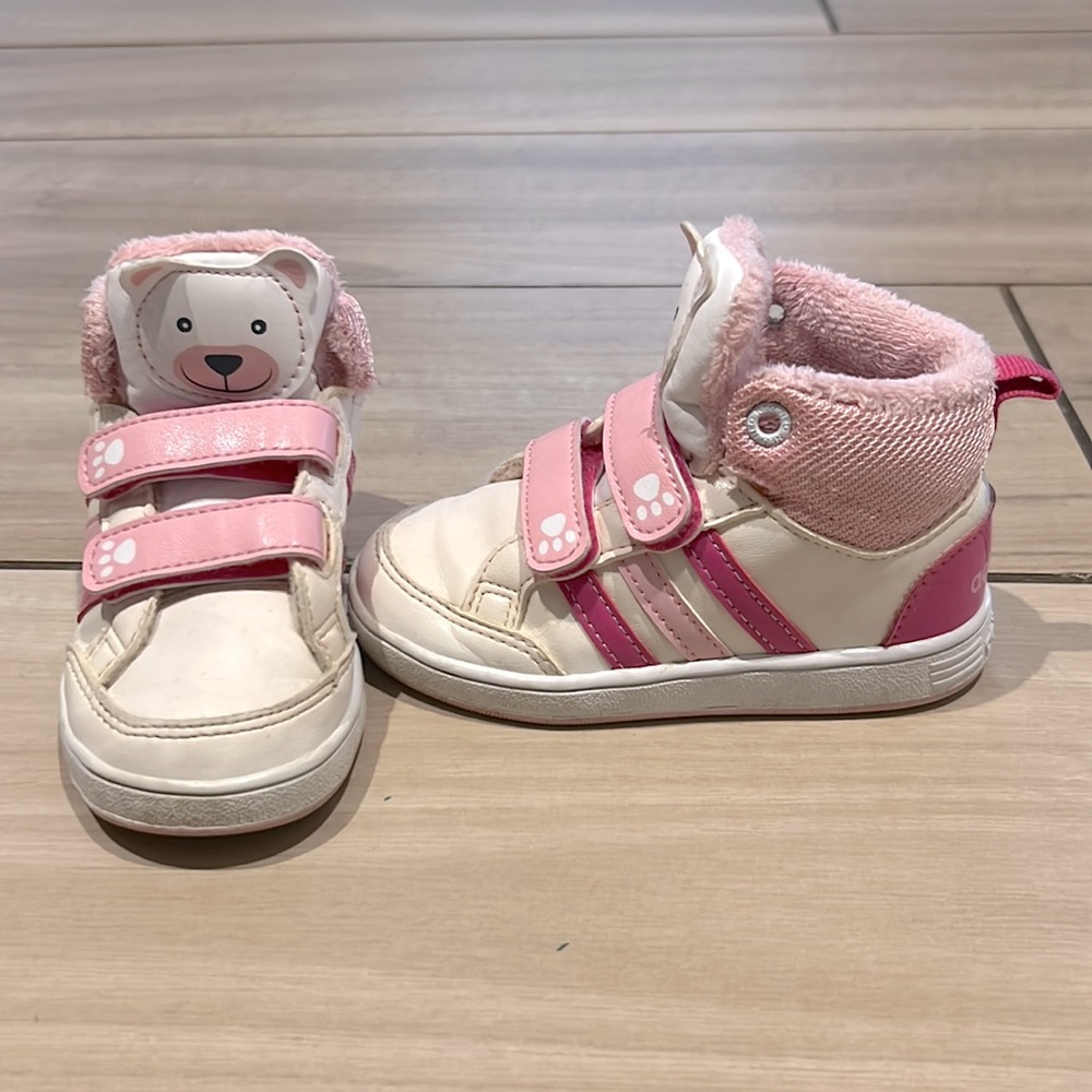 Adidas baby high top teddy bear limited edition pink Neo. Velcro